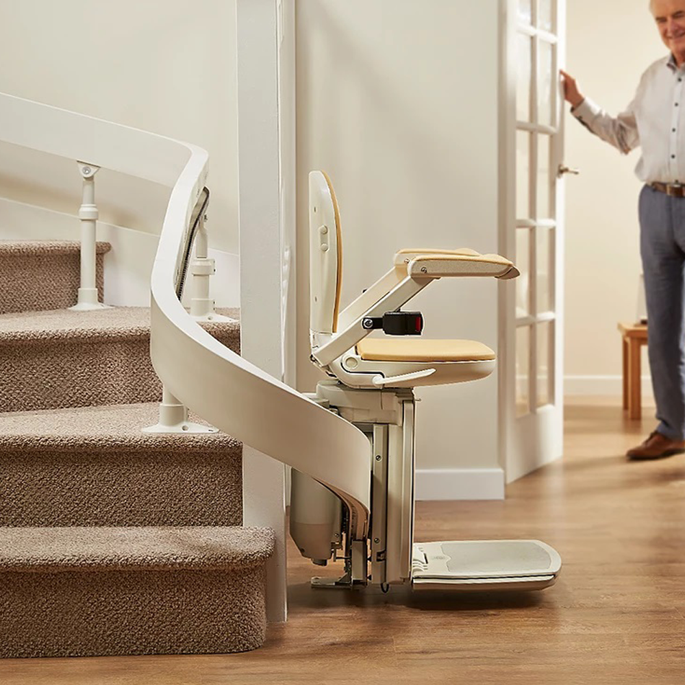 Brooks, Curved Lift