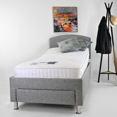 Sapphire adjustable bed