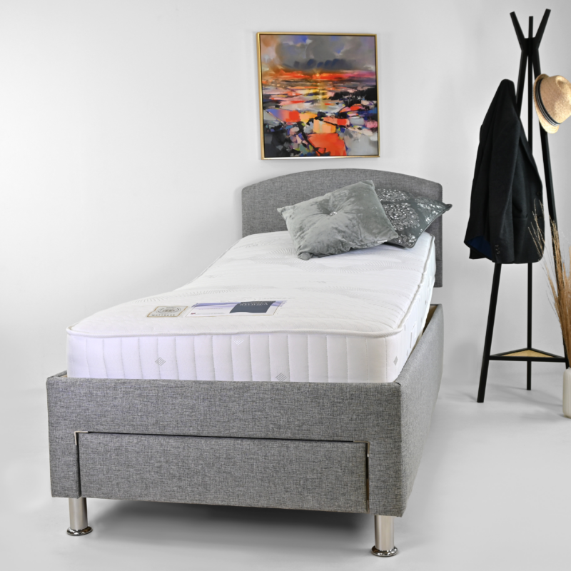 Sapphire adjustable bed