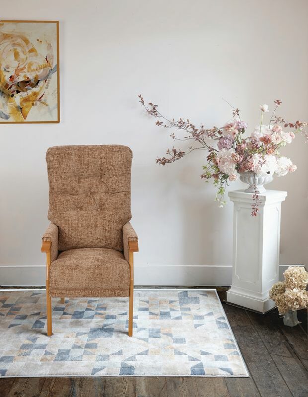 Cosi Chair, Avon
